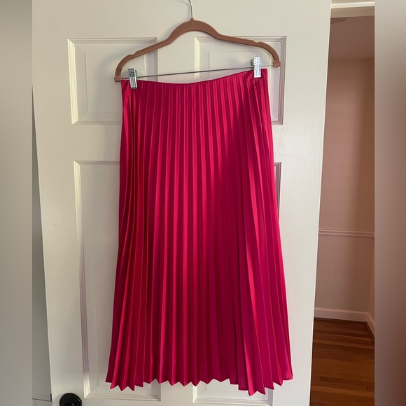 J.CREW Pleated Pull-on Pink Midi Skirt Size Small NWT - Picture 4 of 8